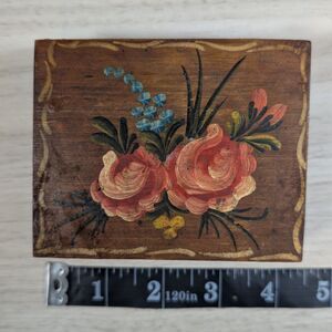 Vintage Hand Painted Wooden Trinket Box Folk Art Floral Hinged Lid